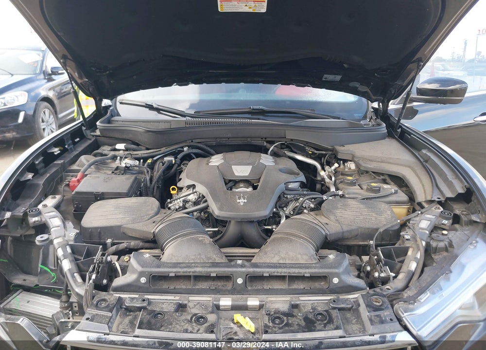 2020 MASERATI LEVANTE VIN: ZN661XUA5LX351502