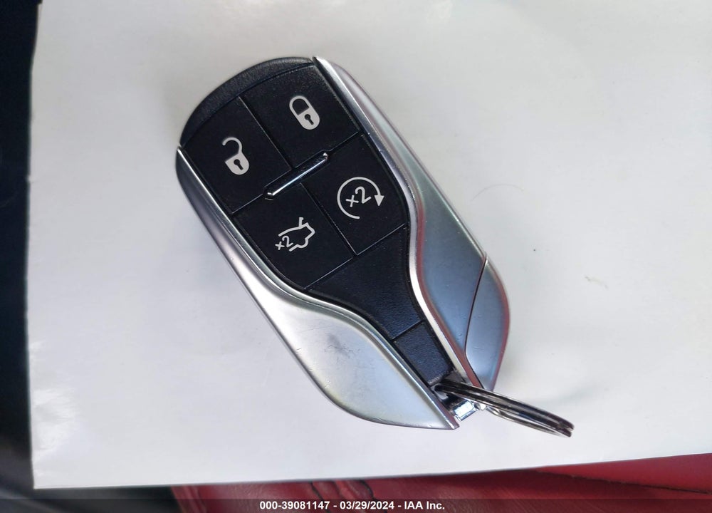 2020 MASERATI LEVANTE VIN: ZN661XUA5LX351502