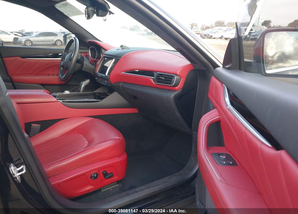 2020 MASERATI LEVANTE VIN: ZN661XUA5LX351502