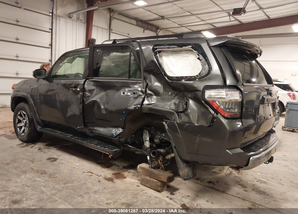 2021 TOYOTA 4RUNNER TRD OFF ROAD VIN: JTEPU5JR0M5929445
