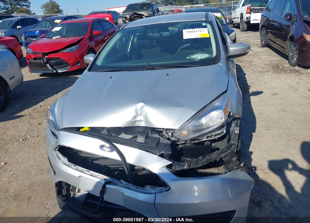 2017 FORD FOCUS SE VIN: 1FADP3F25HL286872