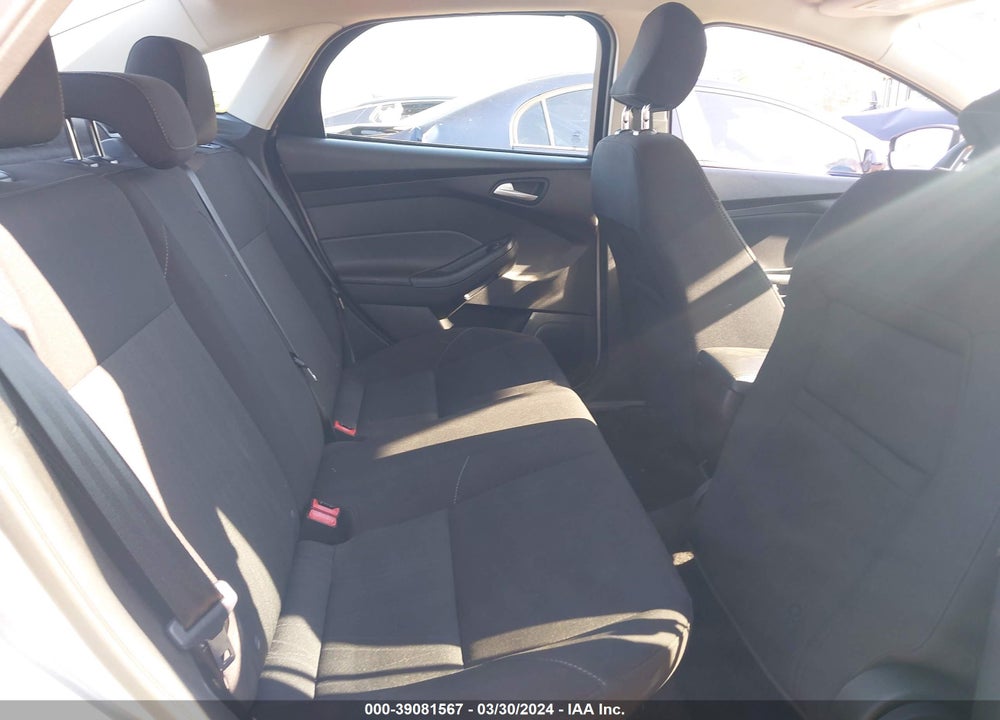 2017 FORD FOCUS SE VIN: 1FADP3F25HL286872
