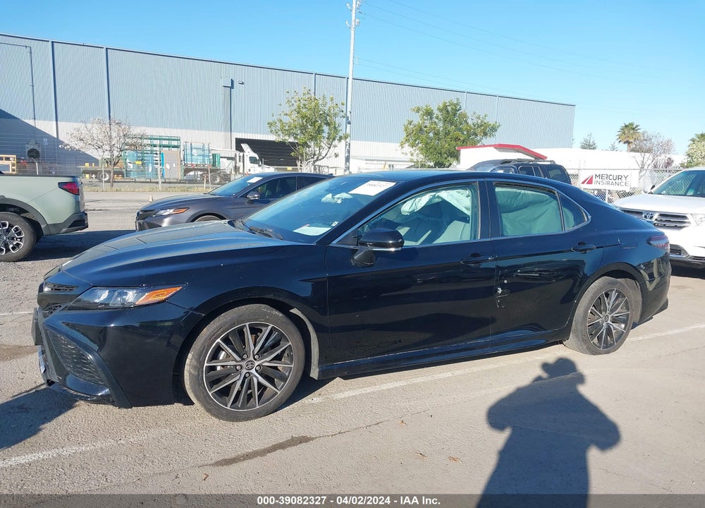 2022 TOYOTA CAMRY SE VIN: 4T1G11AK6NU620459