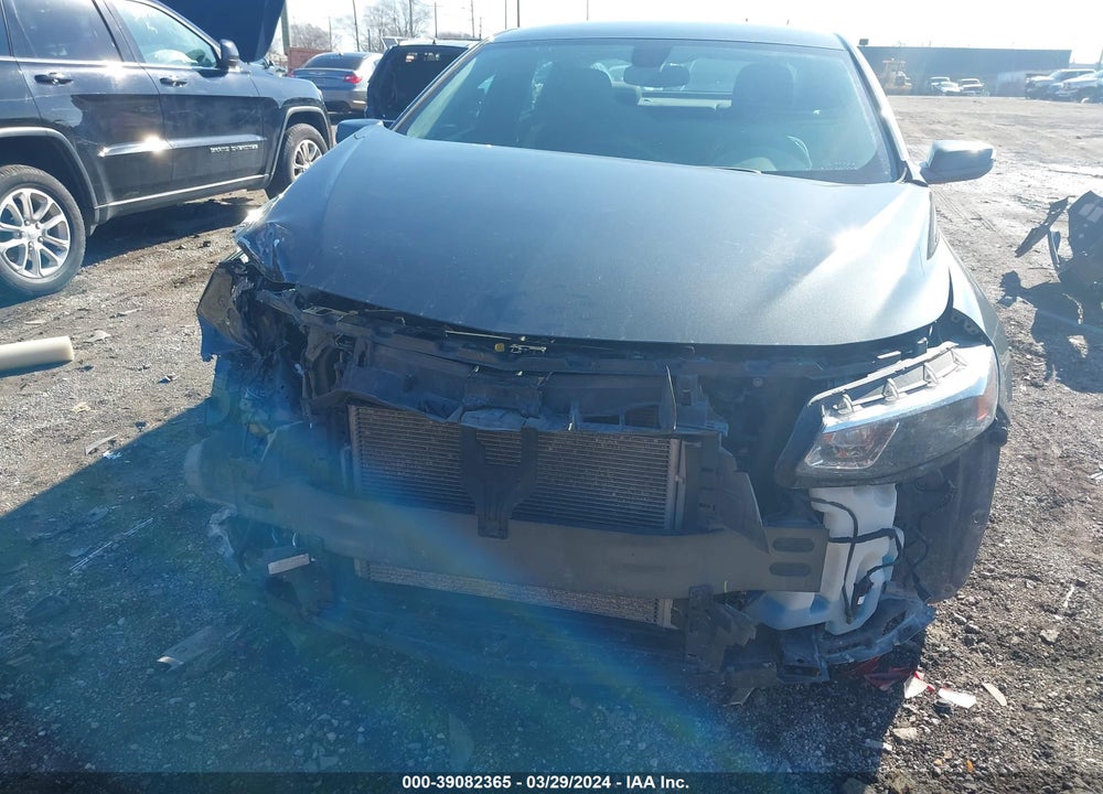 2018 CHEVROLET MALIBU LT VIN: 1G1ZD5ST6JF208696