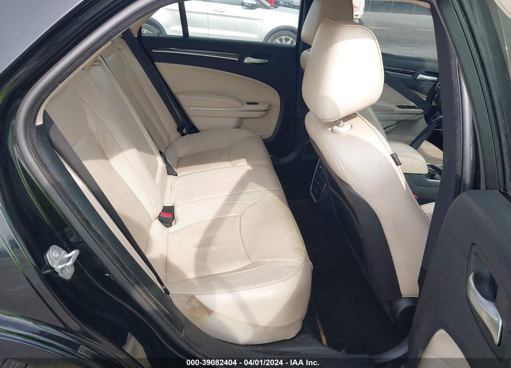 2016 CHRYSLER 300C VIN: 2C3CCAEG9GH320377