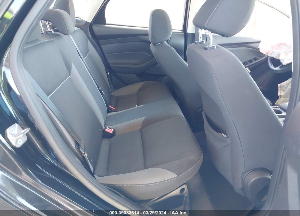 2014 FORD FOCUS SE VIN: 1FADP3F23EL191089