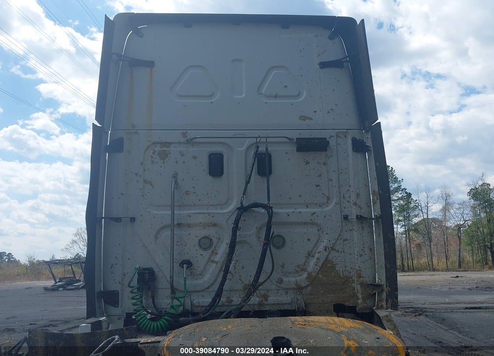 2017 FREIGHTLINER CASCADIA 125 VIN: 1FUJGLDV3HLJG6132