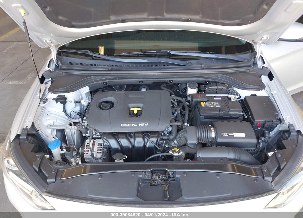 2018 HYUNDAI ELANTRA SEL VIN: KMHD84LF7JU526844