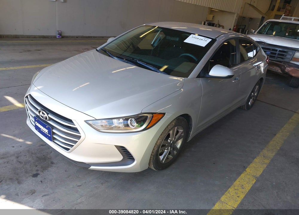 2018 HYUNDAI ELANTRA SEL VIN: KMHD84LF7JU526844