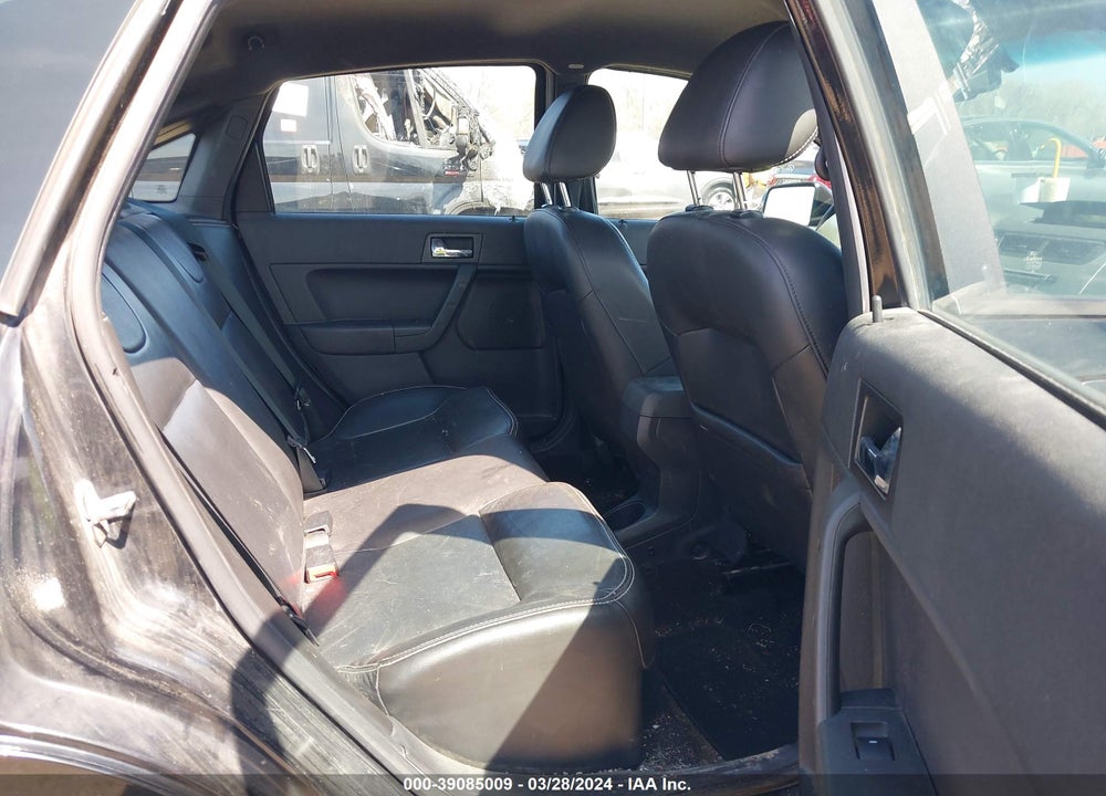2008 FORD FOCUS SE/SES VIN: 1FAHP35N98W231952