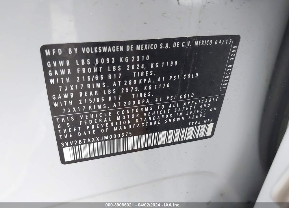 2018 VOLKSWAGEN TIGUAN VIN: 3VV2B7AXXJM000675