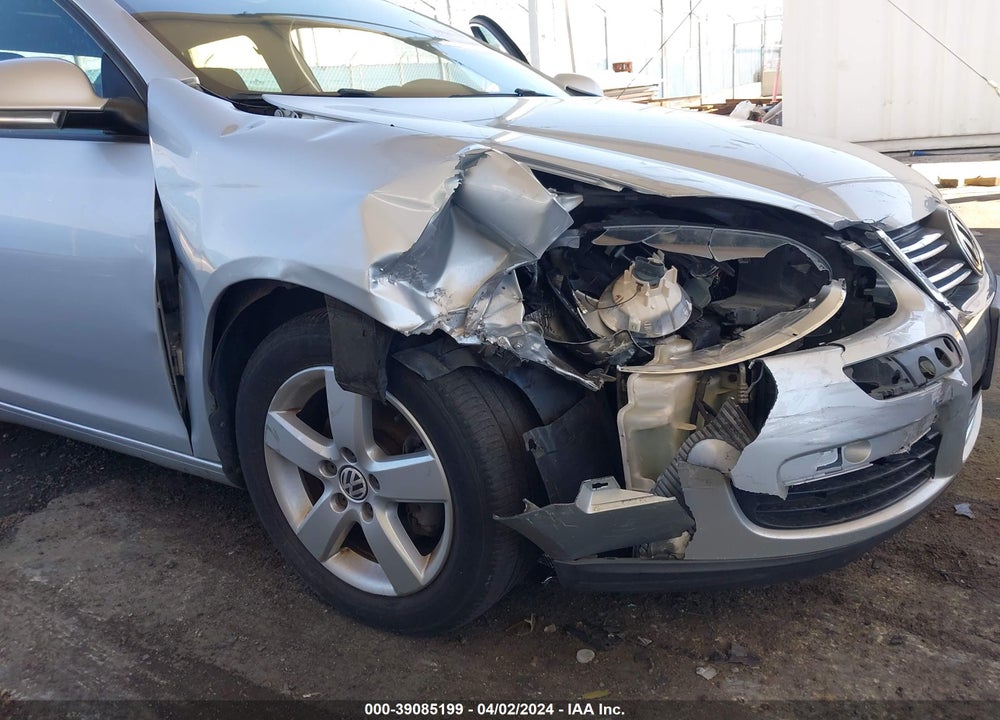 2012 VOLKSWAGEN JETTA VIN: 3VWJZ71K29M067886