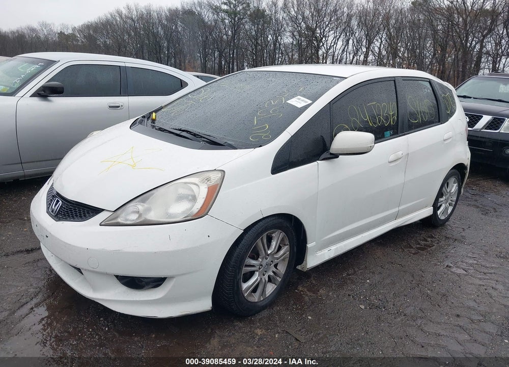 2010 HONDA FIT SPORT VIN: JHMGE8H45AC038456