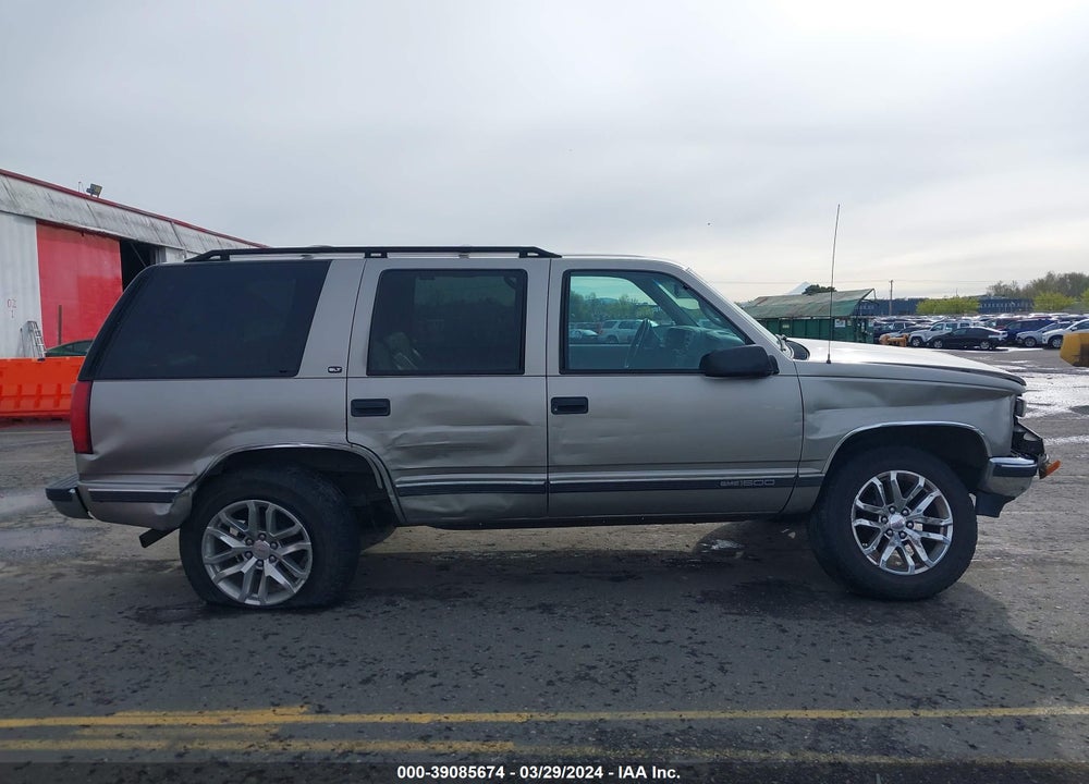 1999 GMC YUKON SLE VIN: 1GKEK13R7XJ766784