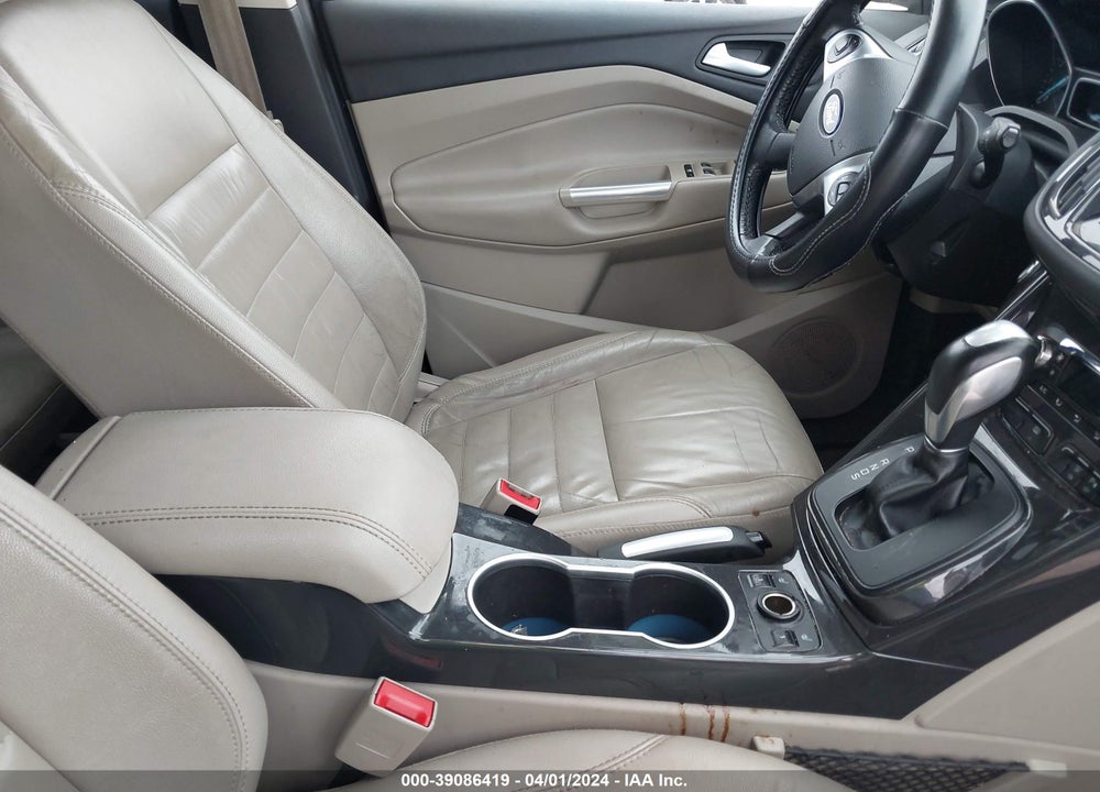 2015 FORD ESCAPE TITANIUM VIN: 1FMCU9J90FUB33552