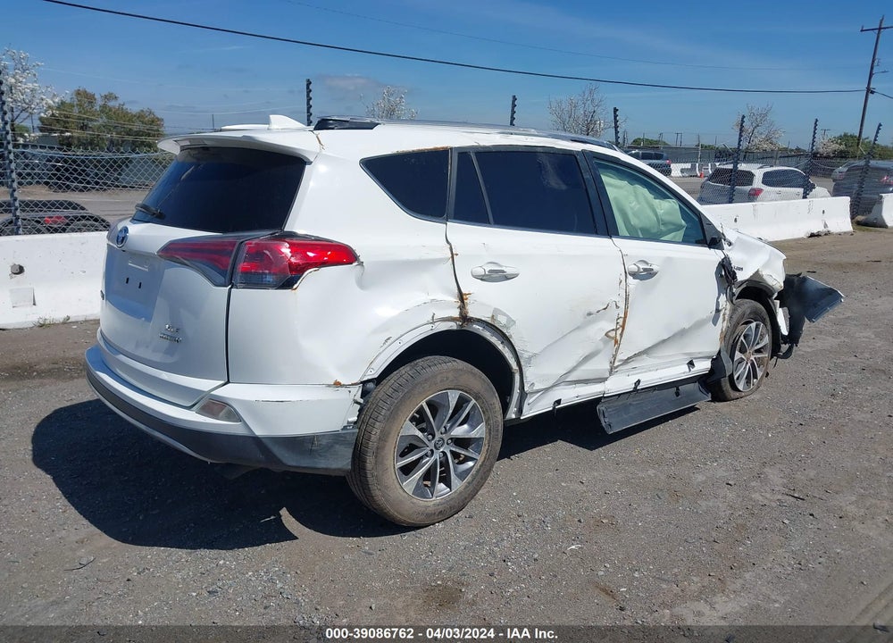 2017 TOYOTA RAV4 HYBRID XLE VIN: JTMRJREV6HD090837