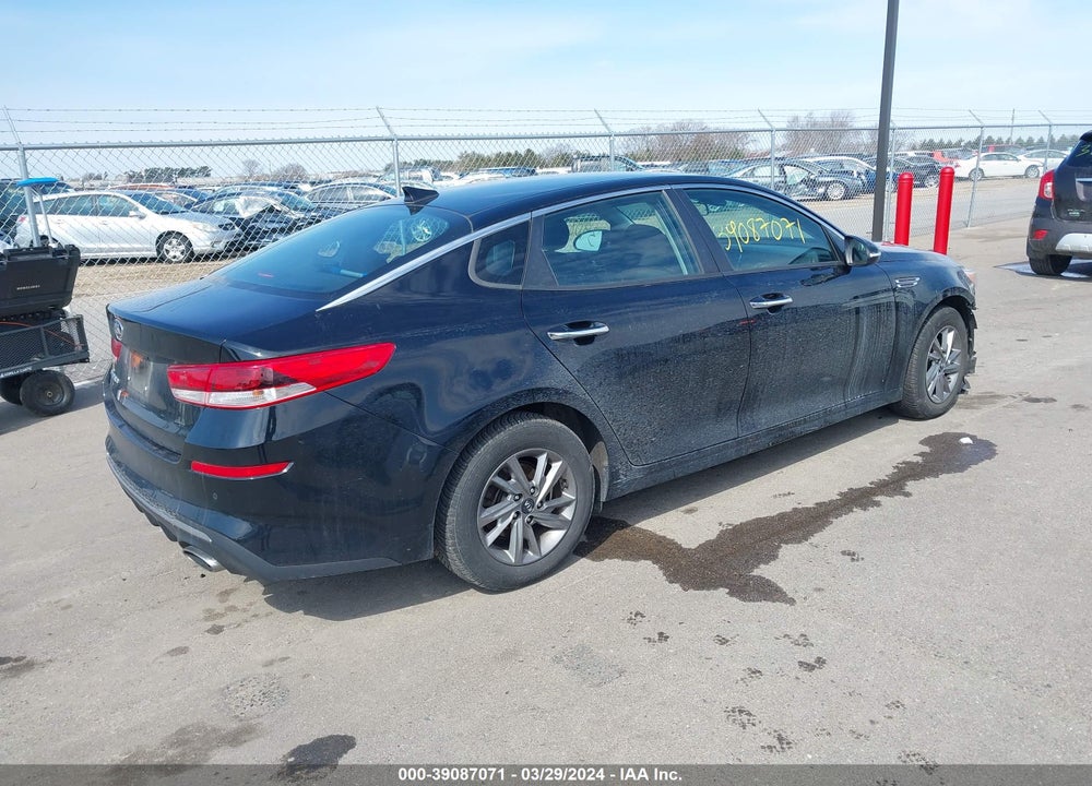 2019 KIA OPTIMA LX VIN: 5XXGT4L3XKG307759