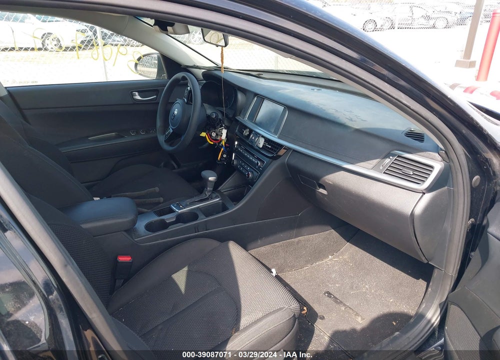 2019 KIA OPTIMA LX VIN: 5XXGT4L3XKG307759