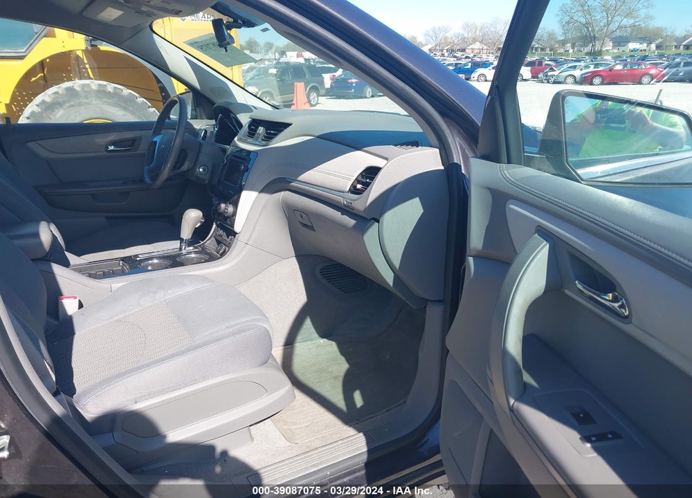 2015 CHEVROLET TRAVERSE 1LT VIN: 1GNKRGKD3FJ226972