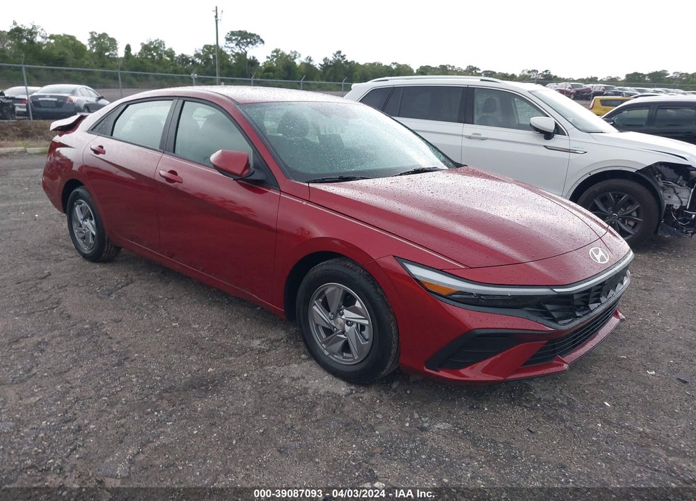 2024 HYUNDAI ELANTRA SE VIN: KMHLL4DG8RU721526