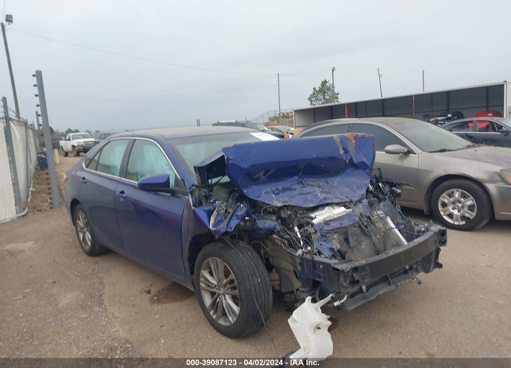 2016 TOYOTA CAMRY SE VIN: 4T1BF1FKXGU600867