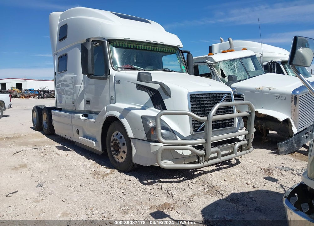 2016 VOLVO VN VIN: 4V4NC9EH8GN953136
