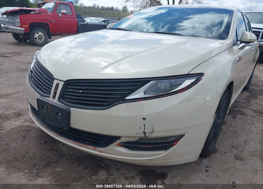 2014 LINCOLN MKZ VIN: 3LN6L2G9XER824947