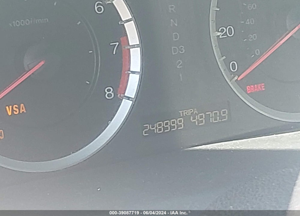 2010 HONDA ACCORD 2.4 LX VIN: 1HGCP2F31AA061800