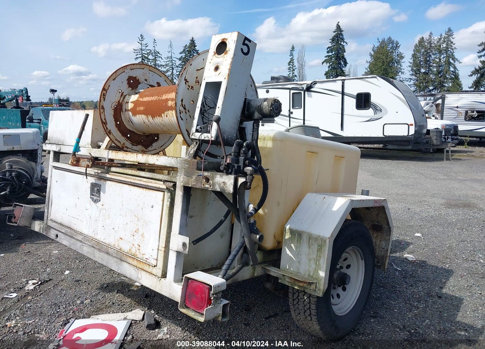 1994 TRAILER JTR VIN: 1H9X13106RC122019