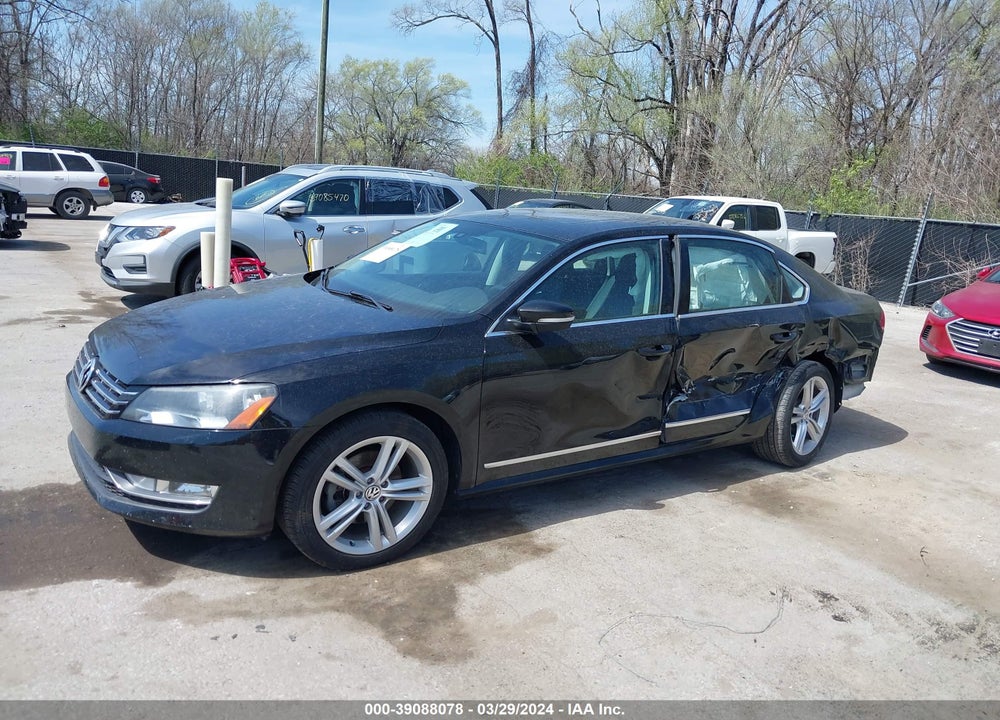 2014 VOLKSWAGEN PASSAT 2.0L TDI SE VIN: 1VWBN7A32EC104942