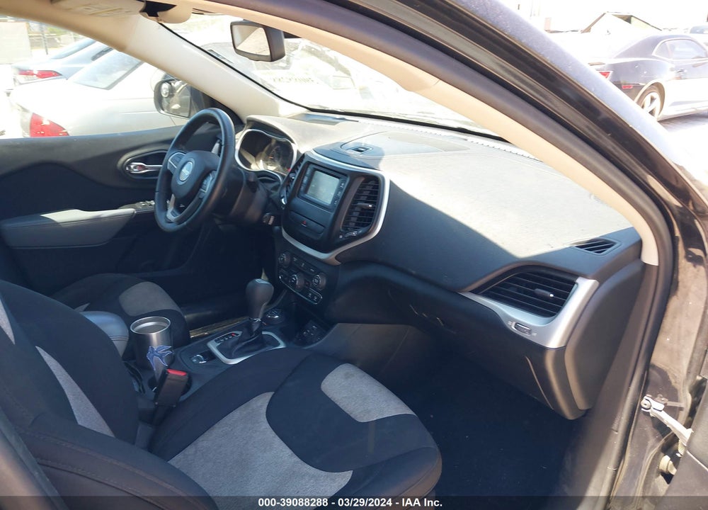 2014 JEEP CHEROKEE VIN: 1C4PJMCB2EW122332