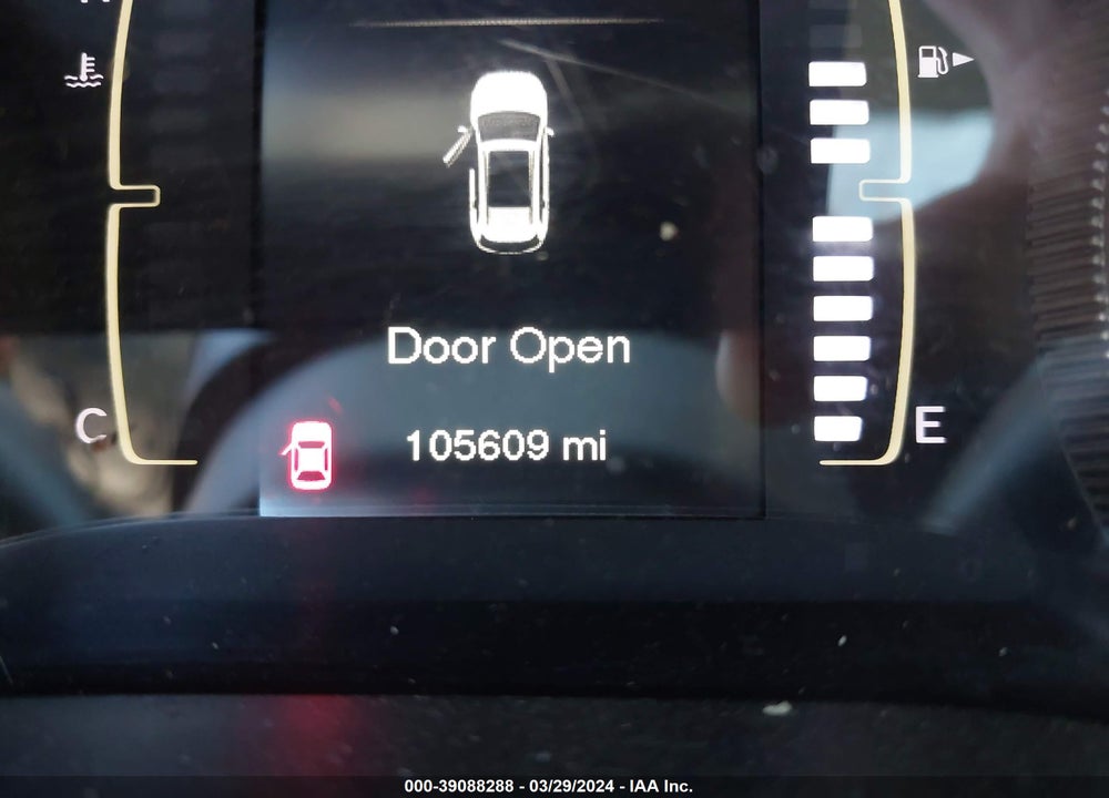2014 JEEP CHEROKEE VIN: 1C4PJMCB2EW122332