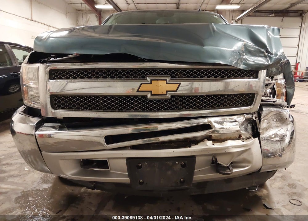 2013 CHEVROLET SILVERADO 1500 LT VIN: 1GCRKSE76DZ385729