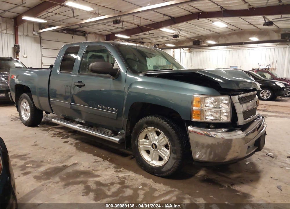 2013 CHEVROLET SILVERADO 1500 LT VIN: 1GCRKSE76DZ385729