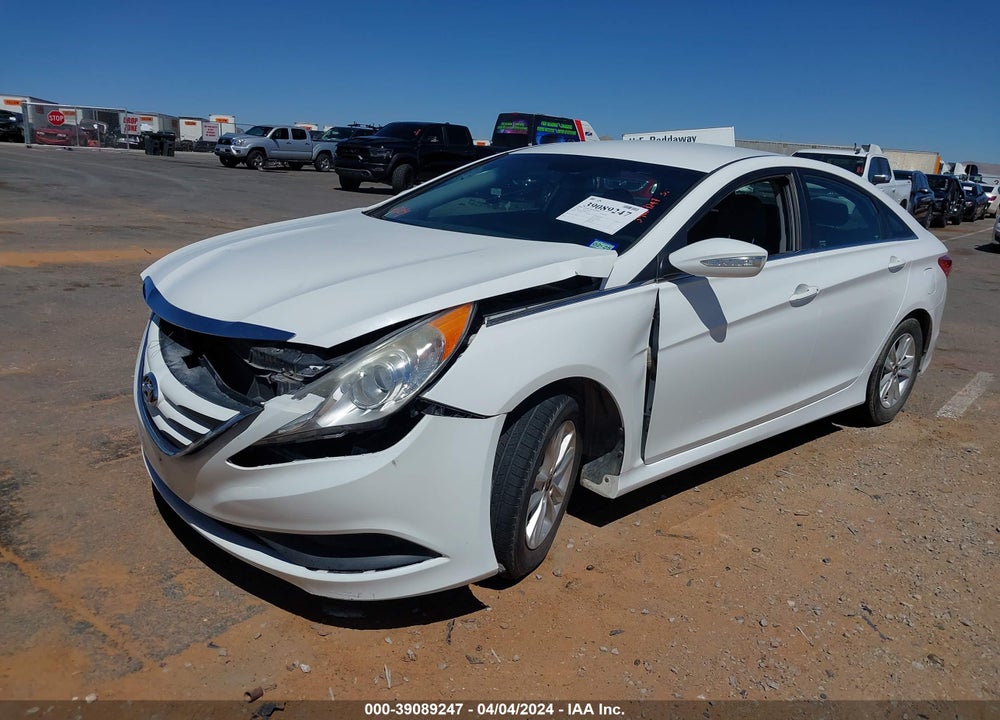 2014 HYUNDAI SONATA GLS VIN: 5NPEB4AC8EH821776