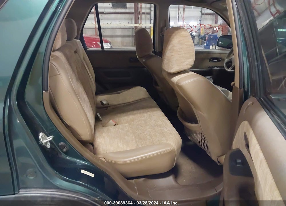 2002 HONDA CR-V LX VIN: JHLRD68492C024002