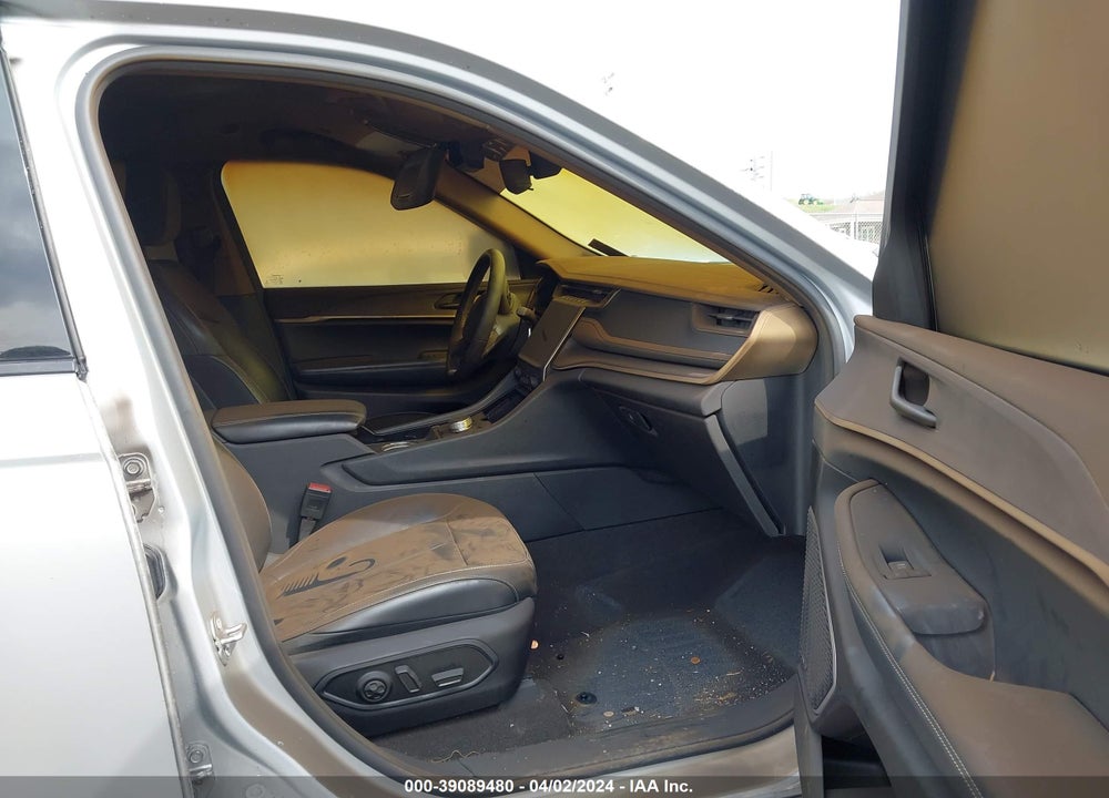 2022 JEEP GRAND CHEROKEE L LIMITED 4X4 VIN: 1C4RJKBG8N8564563
