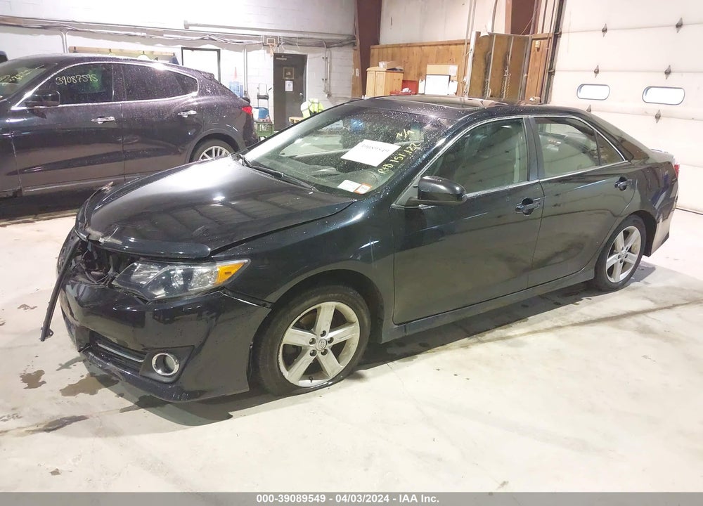 2013 TOYOTA CAMRY SE VIN: 4T1BF1FKXDU278985
