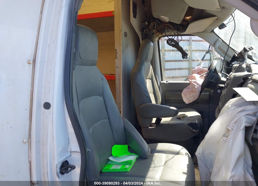 2021 FORD E-350 CUTAWAY VIN: 1FDWE3FK7MDC13284