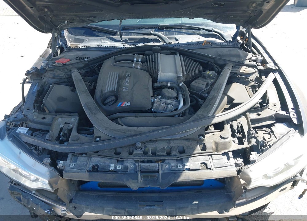 2016 BMW M4 VIN: WBS3R9C51GK336472