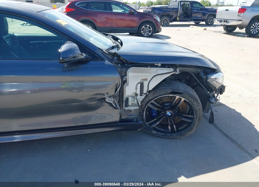 2016 BMW M4 VIN: WBS3R9C51GK336472
