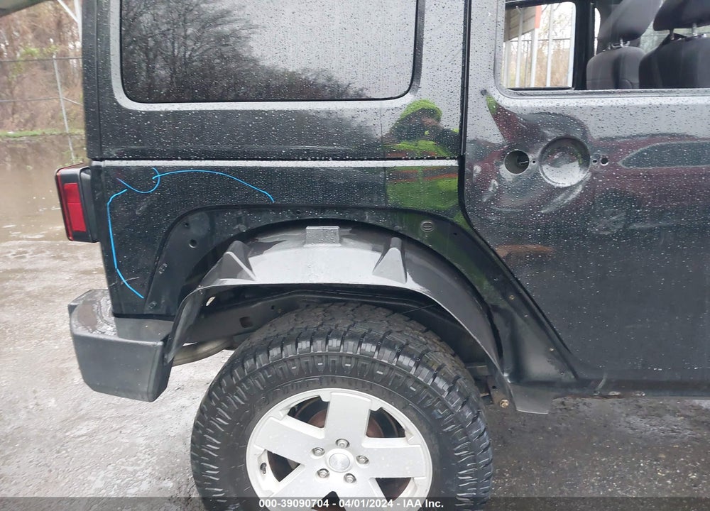 2012 JEEP WRANGLER UNLIMITED SAHARA VIN: 1C4HJWEG8CL186012