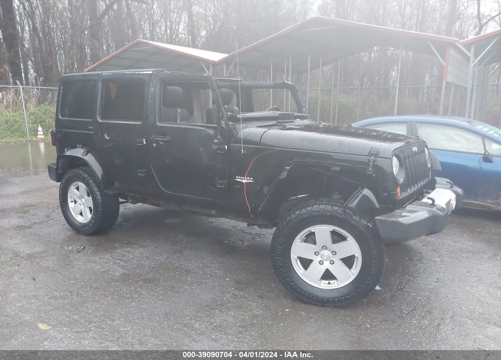 2012 JEEP WRANGLER UNLIMITED SAHARA VIN: 1C4HJWEG8CL186012