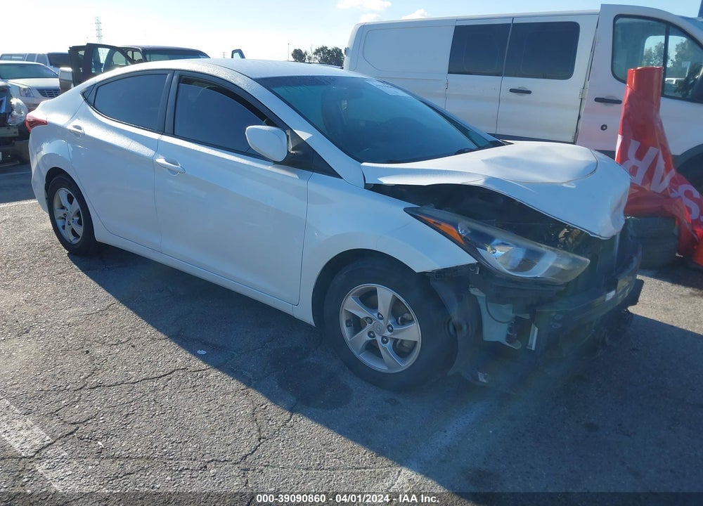 2015 HYUNDAI ELANTRA SE VIN: 5NPDH4AE9FH611524