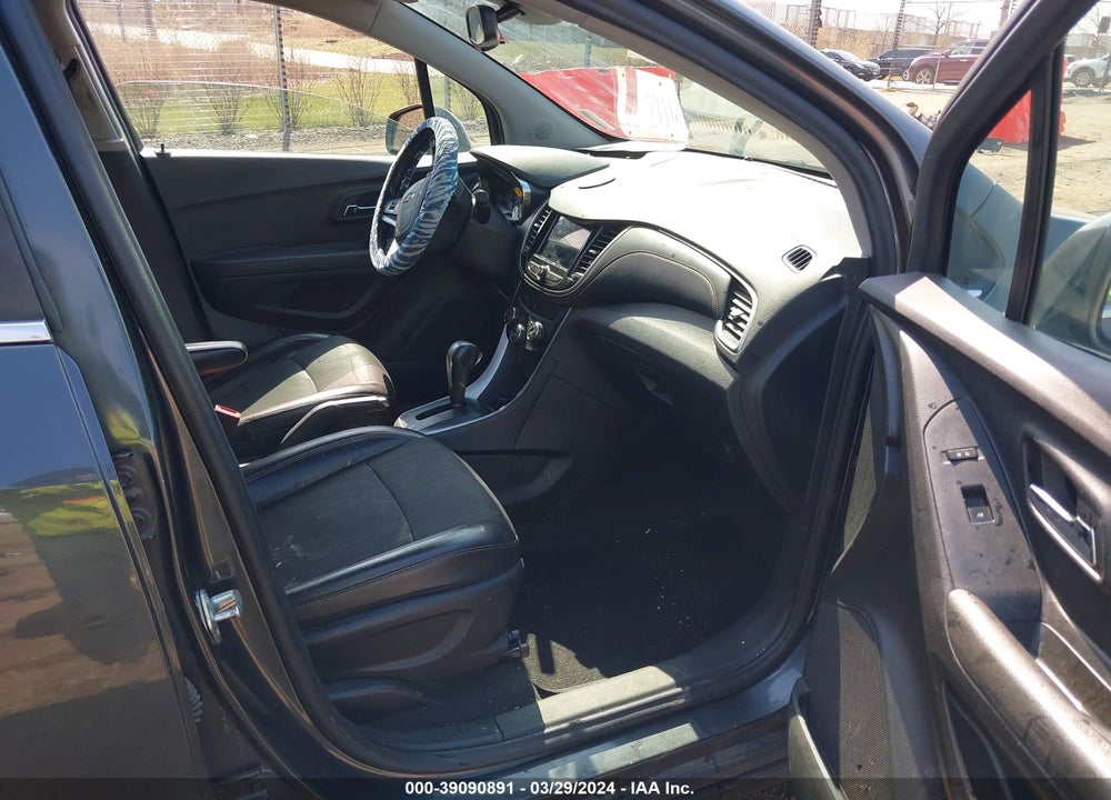 2019 CHEVROLET TRAX LT VIN: 3GNCJLSB7KL174381