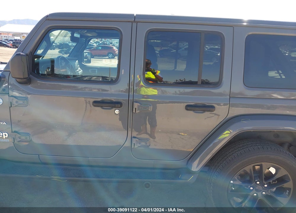 2021 JEEP WRANGLER 4XE UNLIMITED SAHARA 4X4 VIN: 1C4JJXP69MW754375