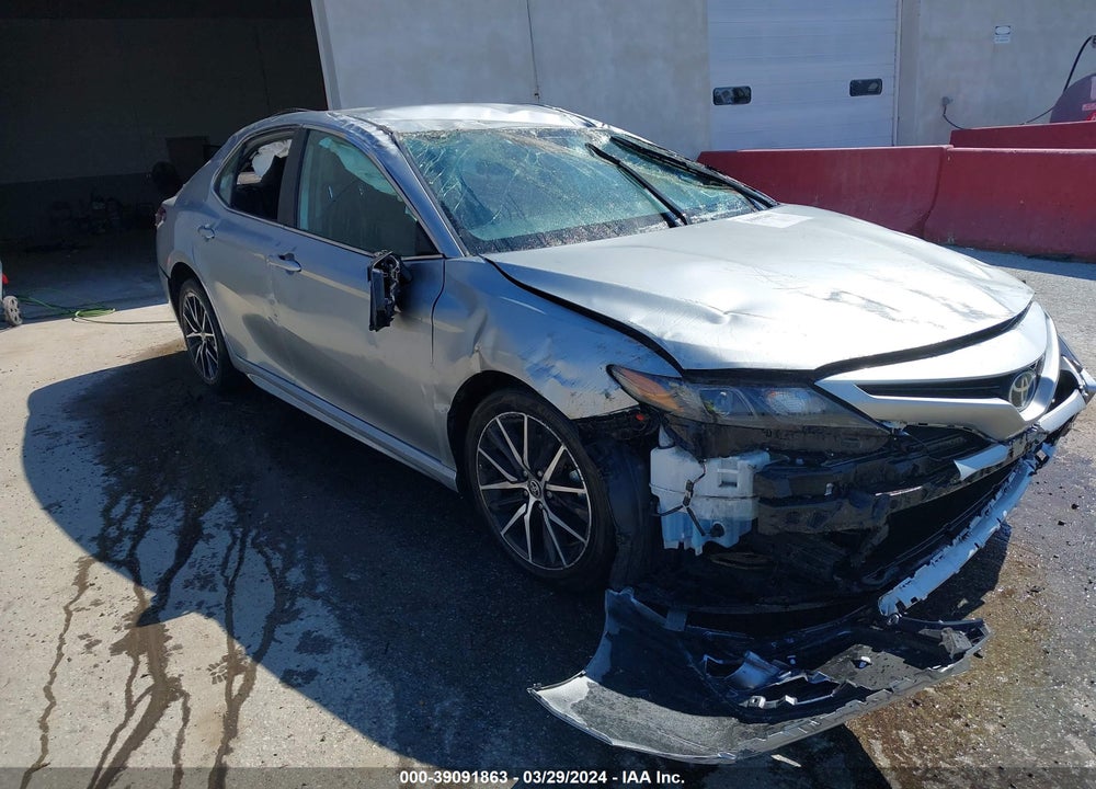 2021 TOYOTA CAMRY SE AWD VIN: 4T1G11BK4MU036199