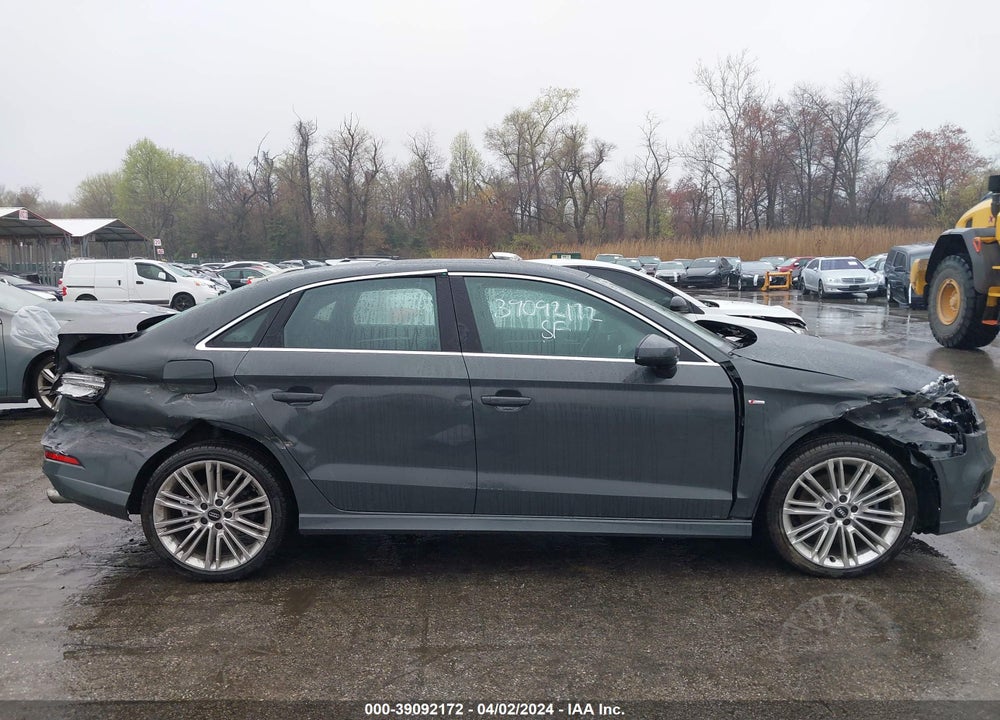 2017 AUDI A3 2.0T PREMIUM VIN: WAUJ8GFF8H1076800