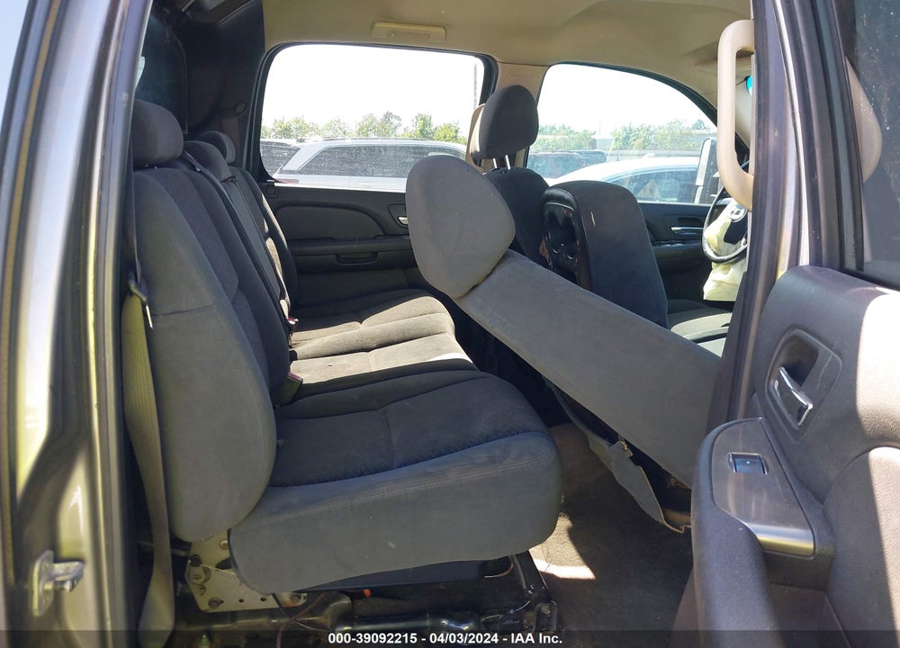 2007 CHEVROLET AVALANCHE 1500 LS VIN: 3GNEC12017G299575