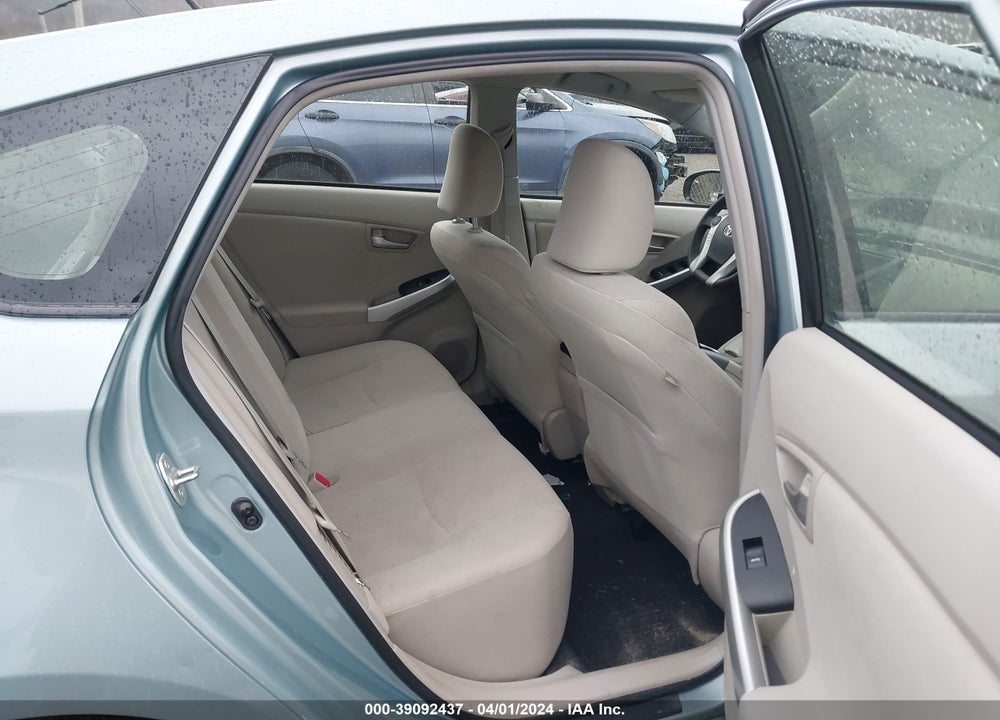 2014 TOYOTA PRIUS VIN: JTDKN3DUXE1830981